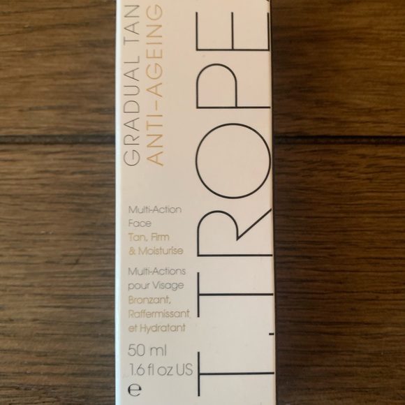 St.Tropez Gradual Tan ANTI-AGEING Multi Action Face 50 ml. - Picture 2 of 2